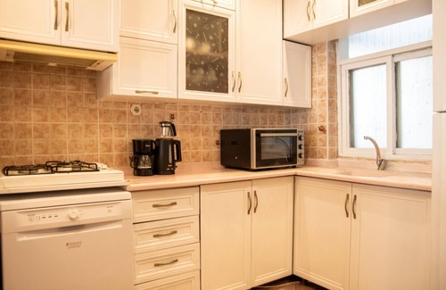 Karsiyaka Apartment | Missafir Flat with Sea View near Karsiyaka Coast