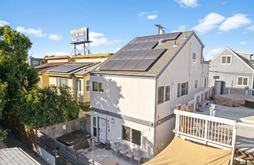 Mission Beach Villa | Mission Beach 3BR Gem Rooftop Patio and Hot Tub