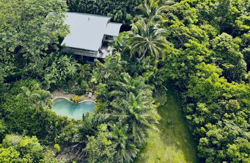 Carmoo Bed & Breakfast | Mission Beach Escape BnB