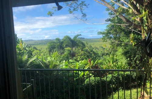 Carmoo Bed & Breakfast | Mission Beach Escape BnB