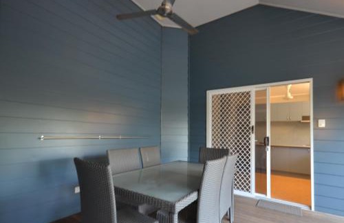 Mission Beach Resort | Mission Beach Hideaway Holiday Village