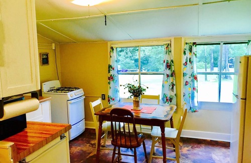 Ashland Cottage | Mission Springs Resort