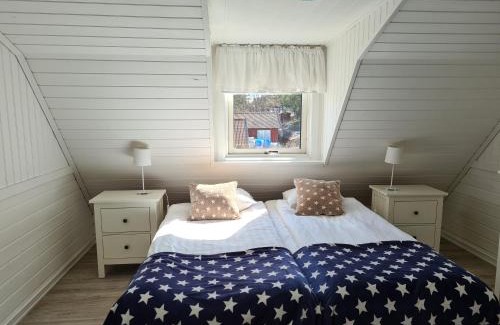 Sandhamn Bed & Breakfast | Missionshuset Bed & Breakfast
