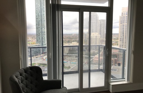 Downtown Mississauga Condo | Mississauga Square One 2+1 Bedroom Corner Condo