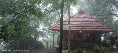 Sulthan Bathery Villa | Mist Breeze