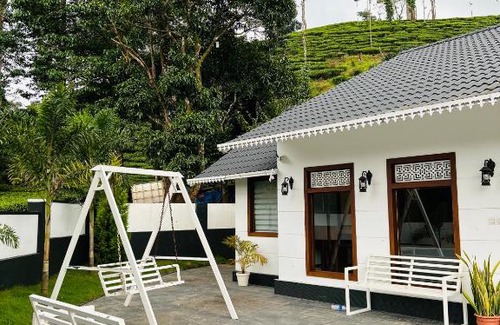Thavinhal House | Mist Cottage