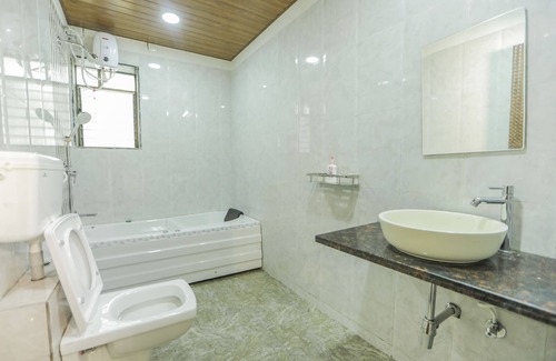 Igatpuri Hotel | Mist Palace