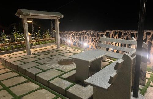 Devikolam Villa | Mistara Lake View