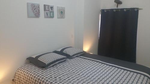 Saint-Jean-de-Fos Apartment | Mistral