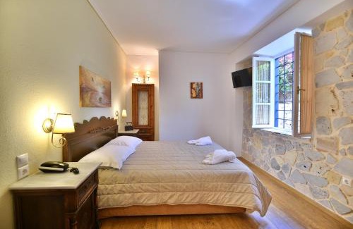 Hydra House | Mistral Hotel