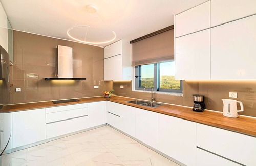 Mathes House | Mistral Suite Heated Pool