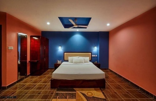 Kalpetta Hotel | MISTY GATE