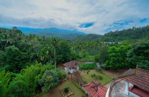 Kunnathidavaka Hotel | Misty Heights by The Sanihara