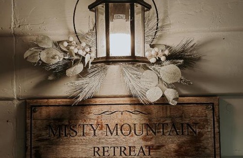 Olinda Cabin | Misty Mountain Retreat