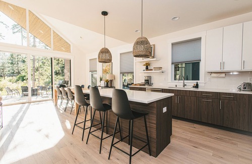 Roslyn Cabin | Misty Pines: Ideal for Family, Tub, Bikes & Game