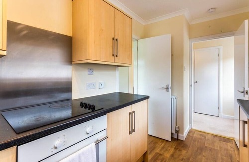 Lamlash House | Mitch’s Cottage , Cosy Isle of Arran retreat