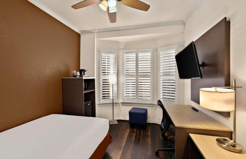 Theater District Hotel | Mithila San Francisco - SureStay Collection by Best Western
