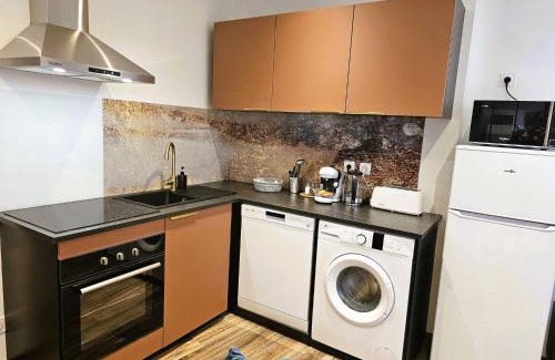 Saint-Affrique Apartment | Mitrons - 2B