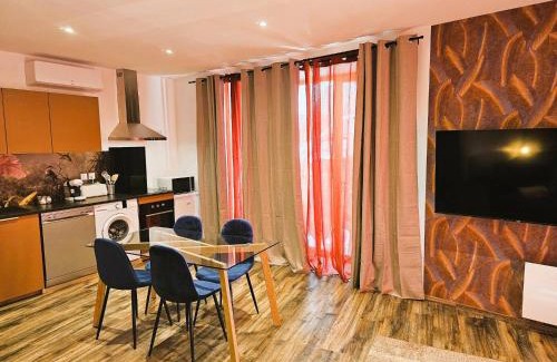 Saint-Affrique Apartment | Mitrons - Apt B