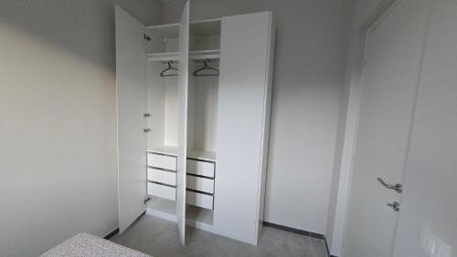 Contrada Pantano d'Arci Apartment | Mivia Holiday Home