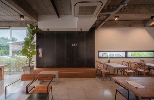 Mae Pa Hotel | Mix cafe x Bed D
