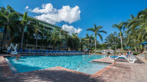 Weston Resort | Mizner Place at Weston Town Center, Fort Lauderdale