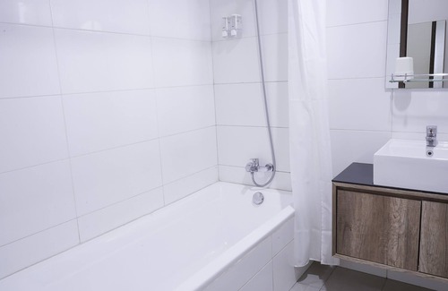 Tendean Hotel | MK House Tendean