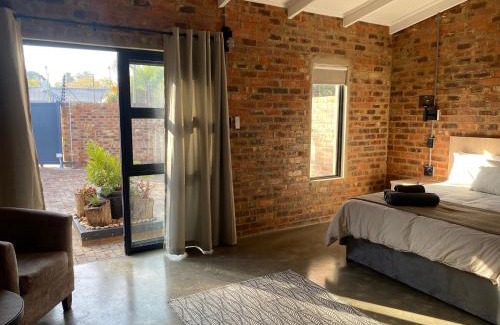 Alberton House | MK & R Guesthouse