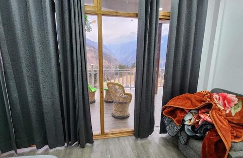 Kharsali House | MKC Raithal Mountain Homes