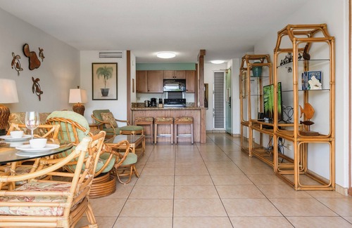 Kaanapali Condo | MKV A302 - Beach Front 2 bedroom with Garden Views