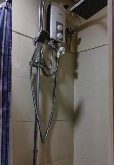 Barangay 76 Apartment | MOA STAYCATION - Bubbly