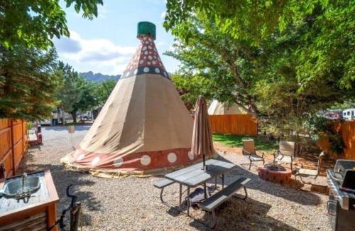 Moab South Valley House | Moab RV Resort Glamping Tipi OKTP-51