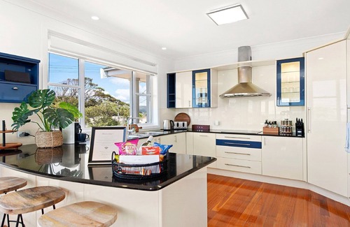 Wamberal House | Moana Beach House, TOP NOTCH