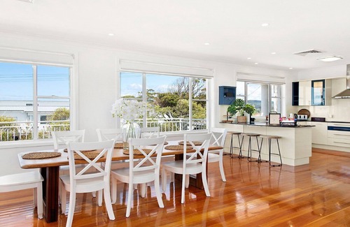 Wamberal House | Moana Beach House, TOP NOTCH