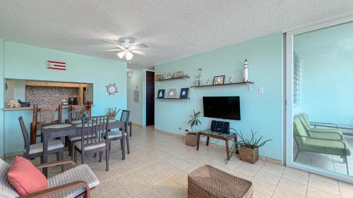 Vilomar Apartment | Moana's Beach Apartment in Luquillo PR Beach View