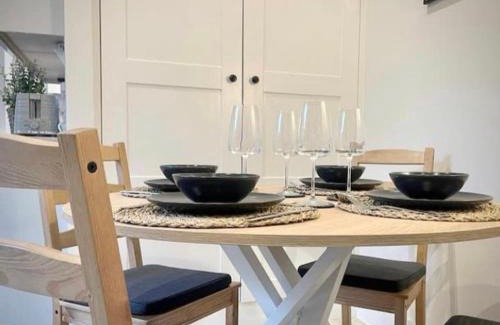 York Apartment | Moat View FREE PARKING, CENTRAL, EV PLUG