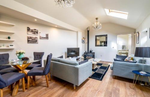 York Apartment | Moatside Gate