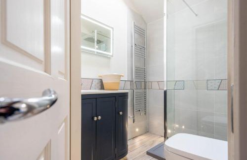 York Apartment | Moatside Gate