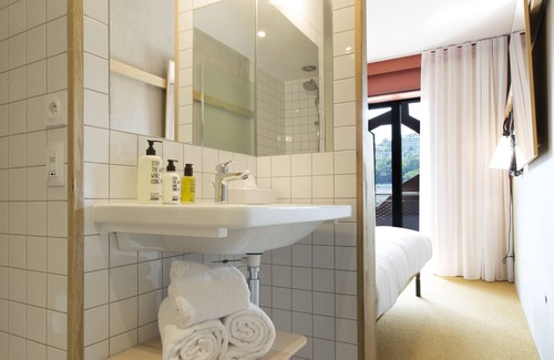 Grand Lyon Hotel | MOB Hotel Lyon Confluence