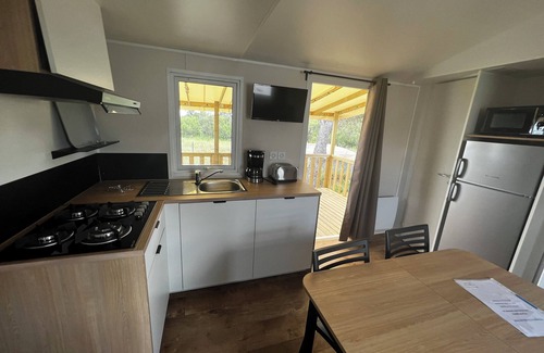 Villeneuve-les-Maguelone House | Mobil-home 2 Chambres Camping de L'arnel
