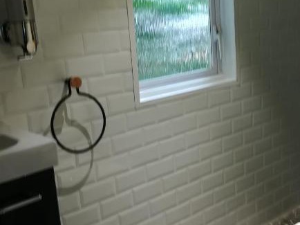Fuilla Other | MOBIL HOME à l'ombre du train jaune
