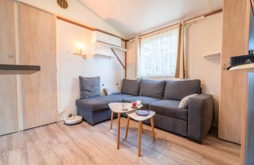 Mimizan House | Mobil-home 2 chambres avec climatisation, terrasse et piscine à Mimizan - FR-1-50-162