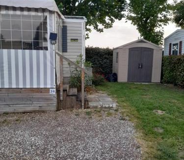 Genouille Other | Mobil home 5 personnes lagon
