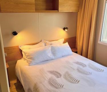 Lege-Cap-Ferret Other | Mobil home camping 4 étoiles les Viviers 2 chambres
