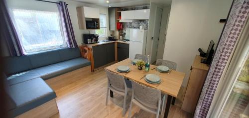Claouey Other | Mobil-home climatisé 6 personnes