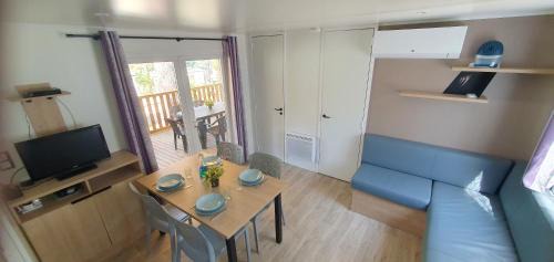Claouey Other | Mobil-home climatisé 6 personnes