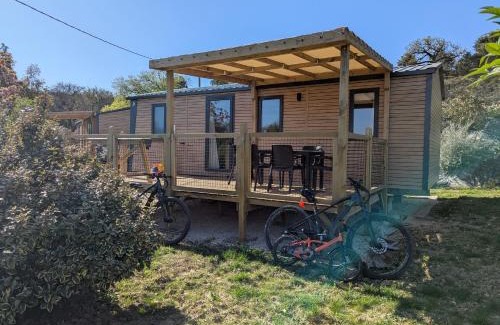 Viviers Apartment | Mobil home climatisé avec piscine