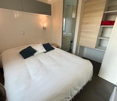 (le) Mesnil Hue House | Mobil home dans Parc Résidentiel de Loisirs