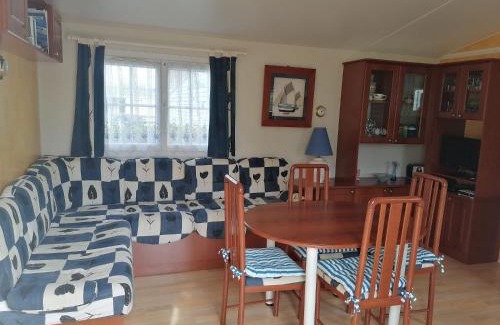 Kermaria-Sulard Other | Mobil-home dans camping municipal