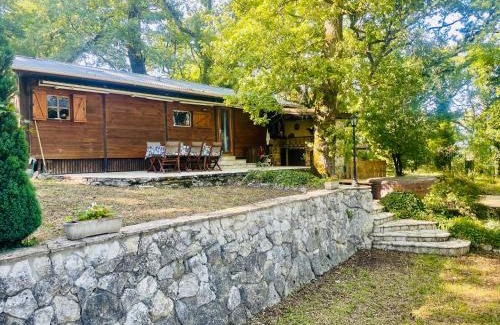 Bouniagues Other | Mobil-home façon chalet spa au calme en nature